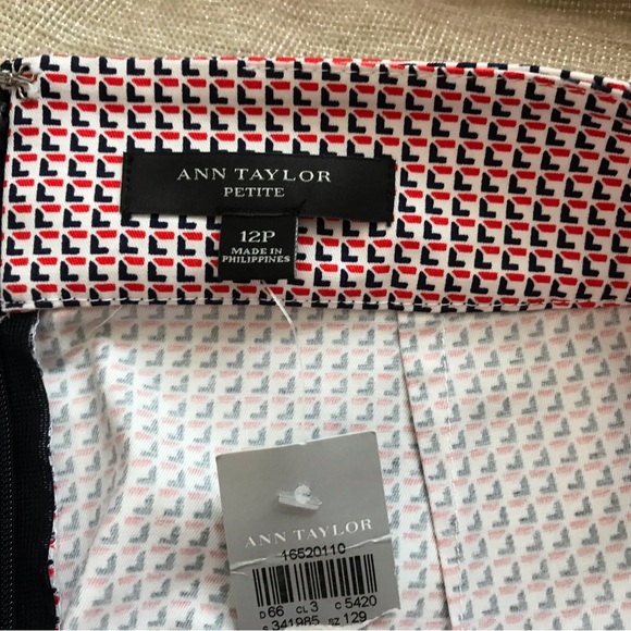 ANN TAYLOR PETITE SKIRT  12P  NWT - Picture 8 of 8